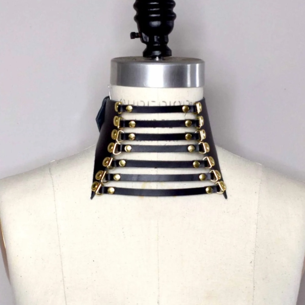 Lovelorn Lingerie Leather Posture Collar